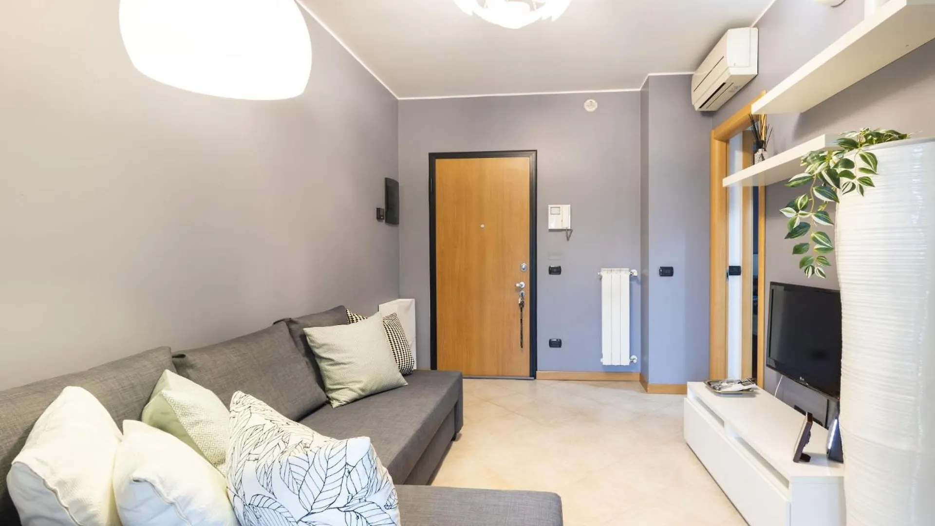Apartment Giulia Apartment By Interhome Milan Italy